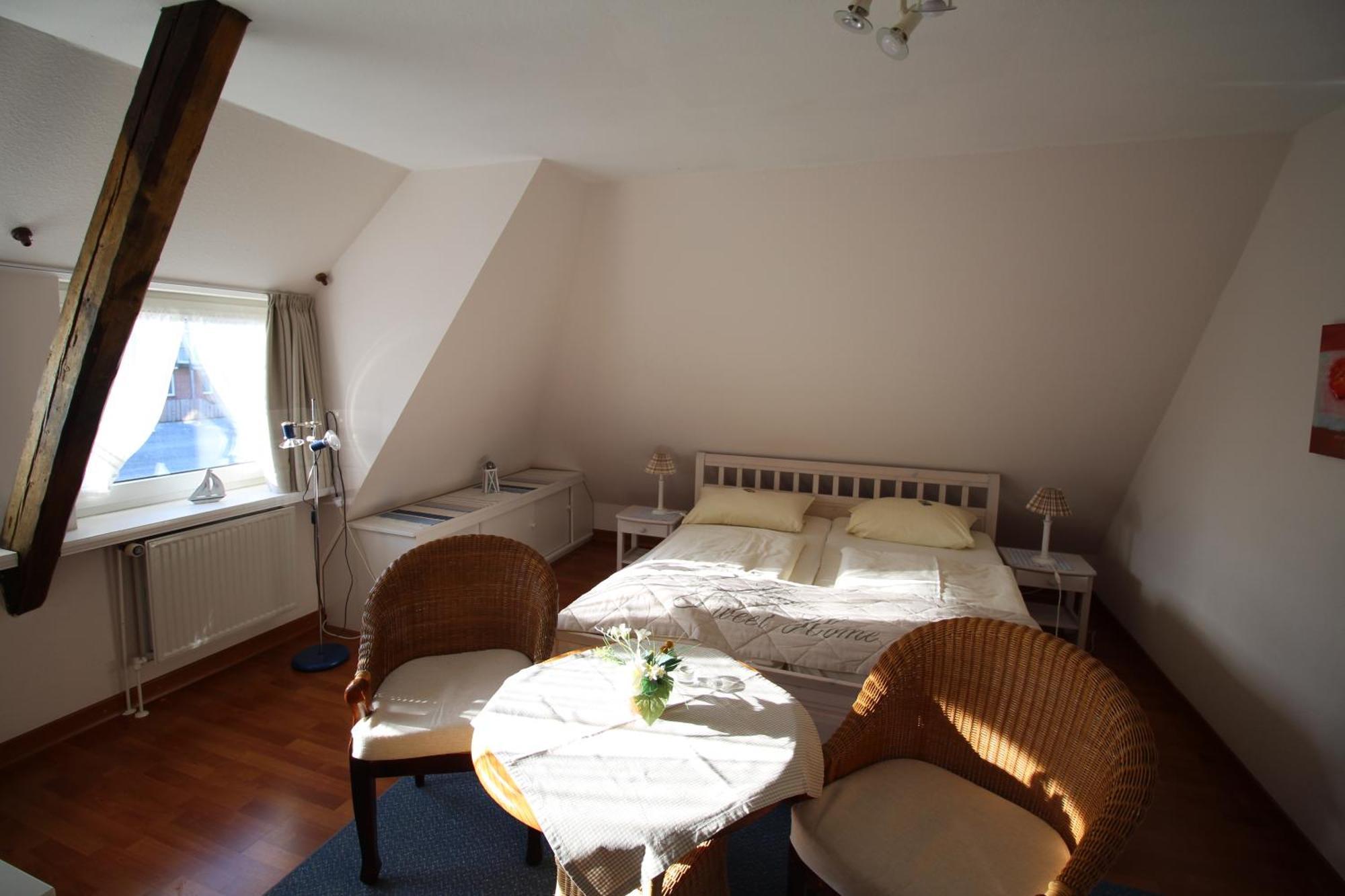 Hotel Garni Zur Post Utersum Eksteriør bilde