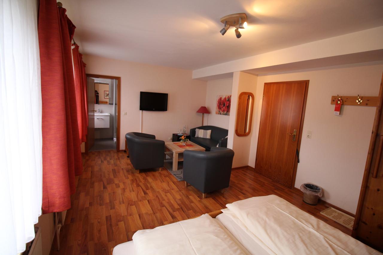 Hotel Garni Zur Post Utersum Eksteriør bilde